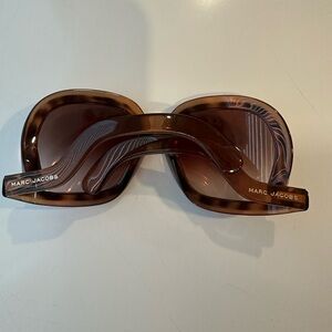 Marc Jacobs Oversized Brown Gradient Sunglasses